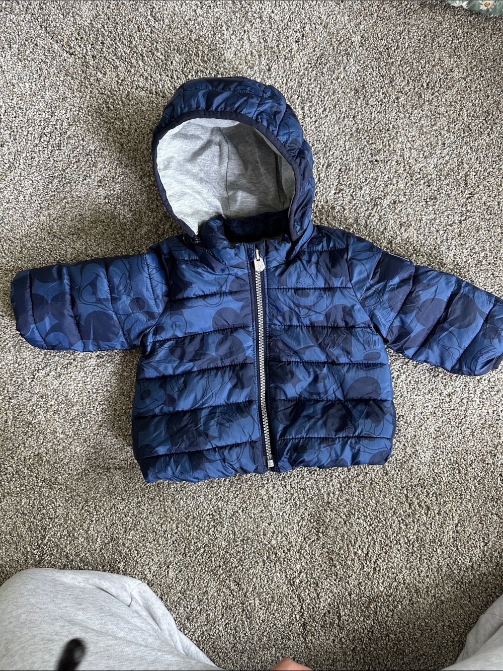 GAP Baby Navy and Gray Puffer Jacket (6-12 months)